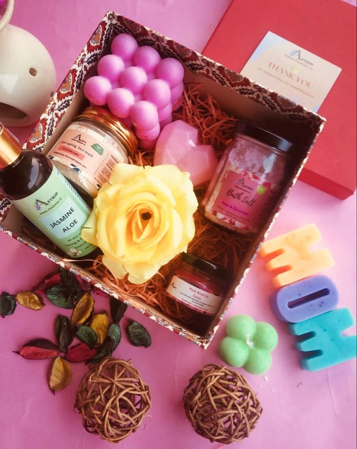 Spa-Relaxation-Hampers